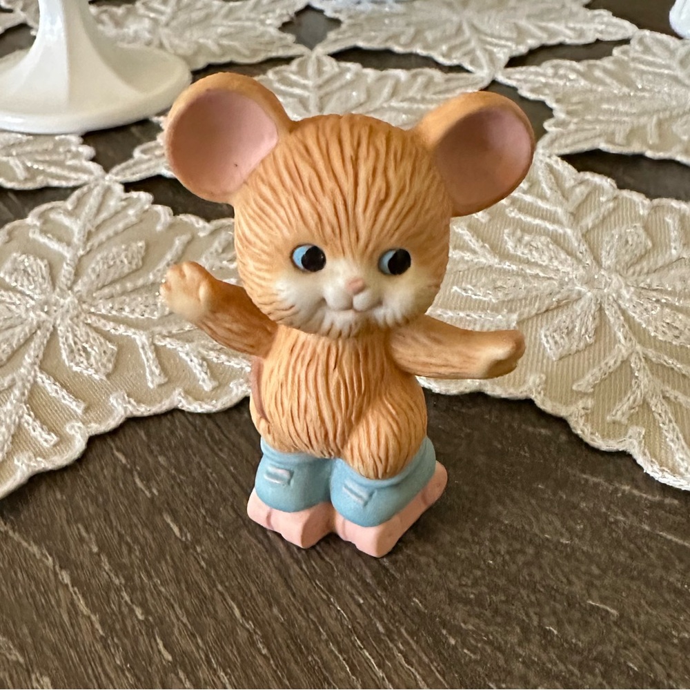 Avon Tan and Blue Mouse Figurine